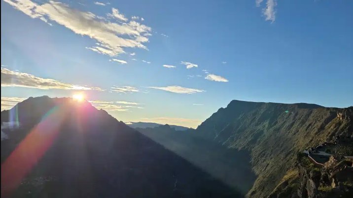 Le belvédère du Maïdo dominant le cirque de Mafate, La Réunion